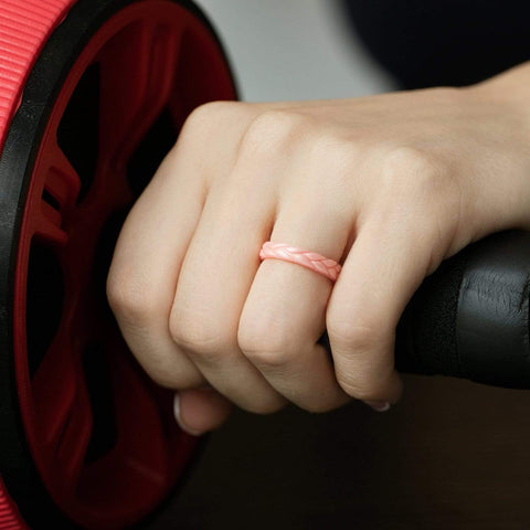 Image of ROQ Womens 2 Pack Stackable Braided Pave Knife Edge Style 2.5mm Wide Rings for Women - Thin Stackable - Leaves Style