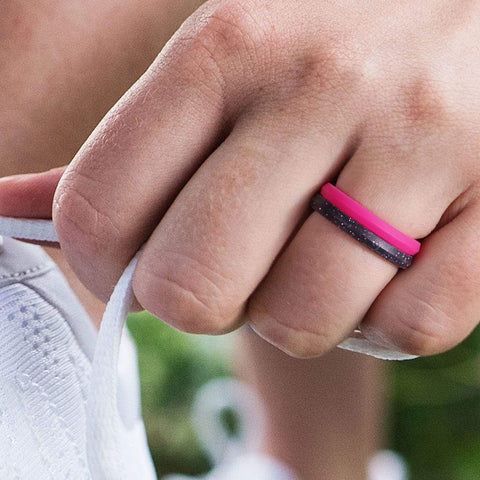 Image of ROQ Womens 8 Pack Stackable Pave Knife Edge Style 2.5mm Wide 8 Pack - Silicone Rings for Women - Thin Stackable - Pave Knife Edge